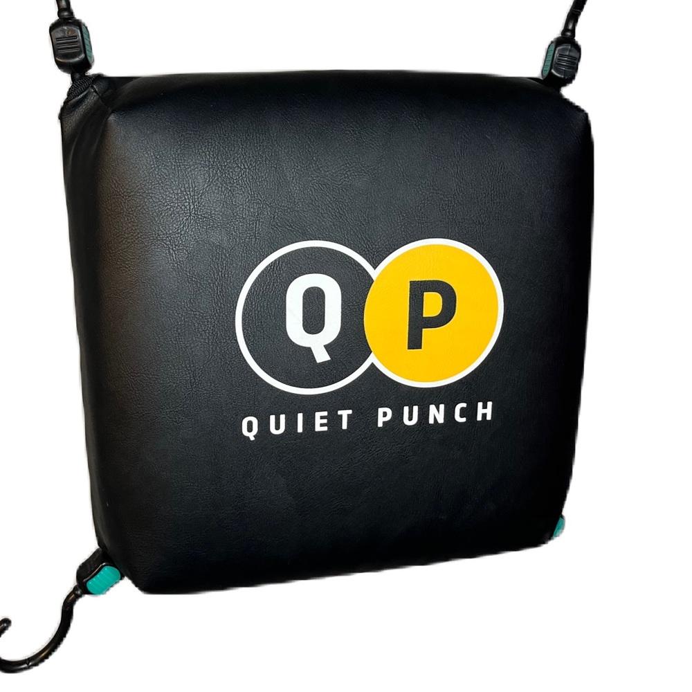Quiet punch punching bag